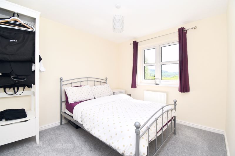 Bedroom- click for photo gallery